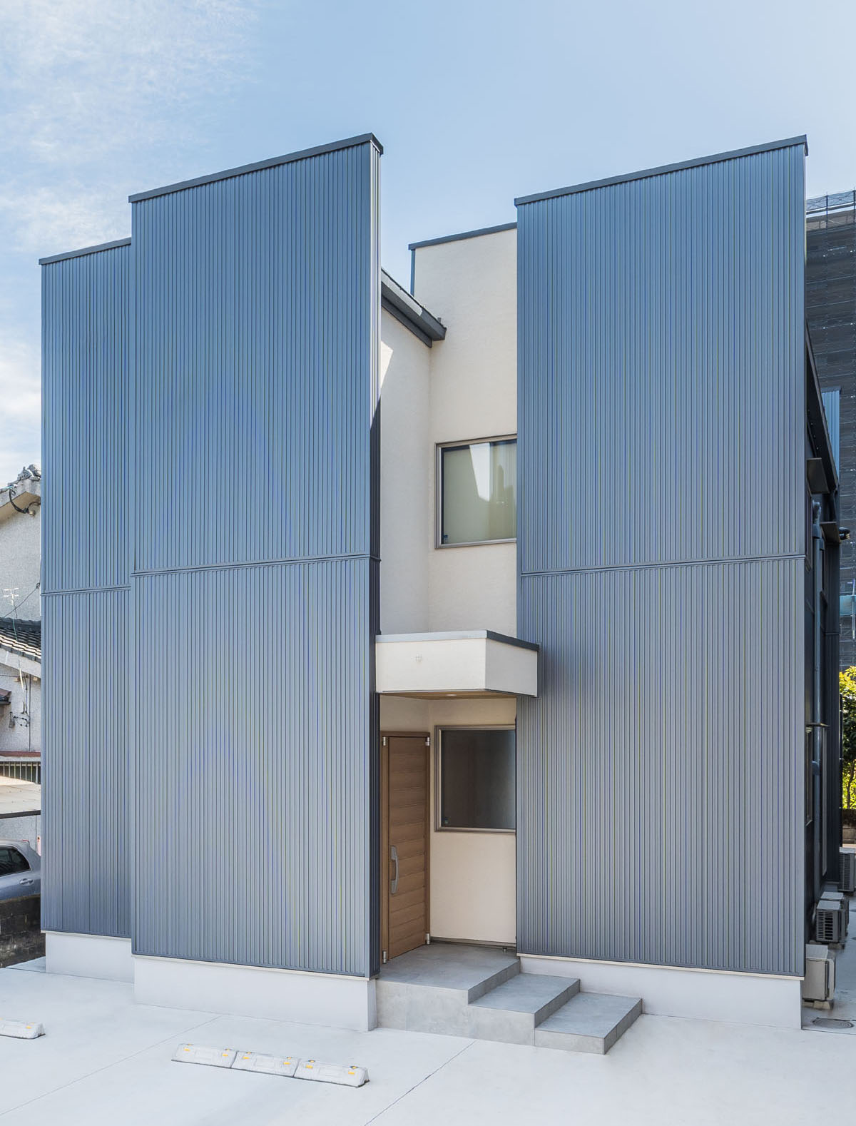 上質で凛と佇む住宅造り